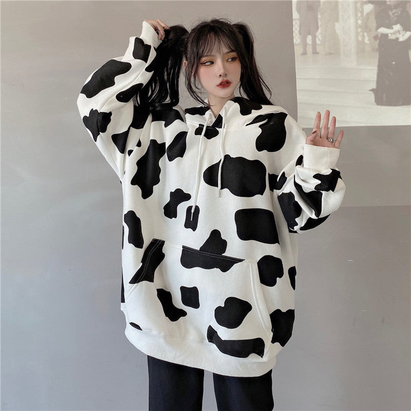 Street Milky Cow Sweater