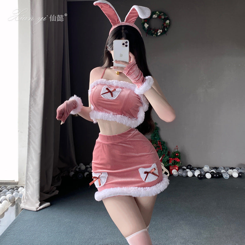 Christmas Bunny Girl Night Date Outfit