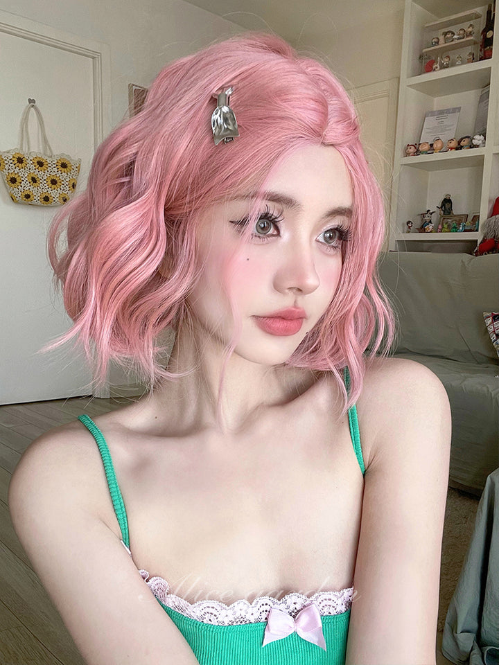 Sakura Short Wavy Wig