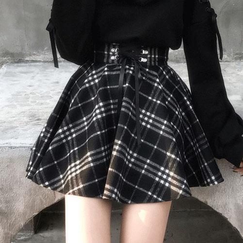 Black White Plaid Pleated Skirt