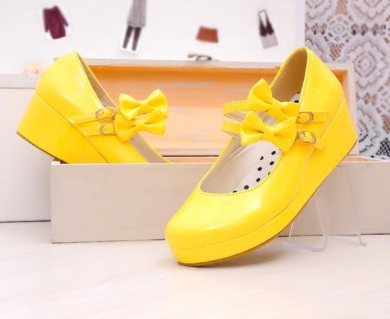 Yellow on sale dolly shoes